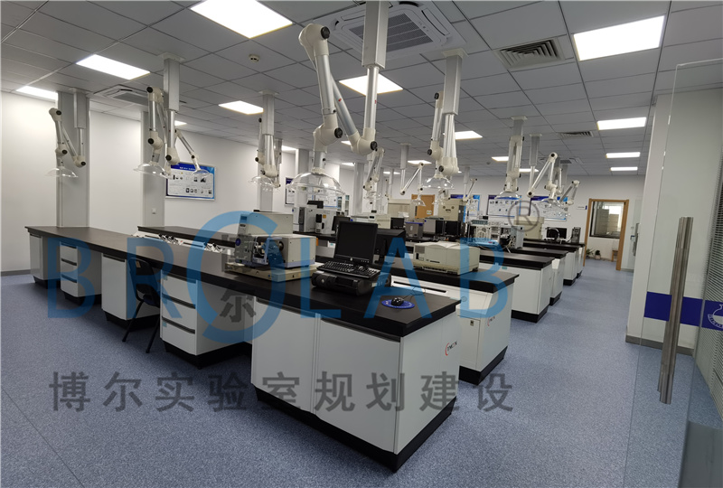 实验室工作台博尔